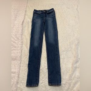 American Eagle Skinny jean! Size:2(X-long), Color:Blue
